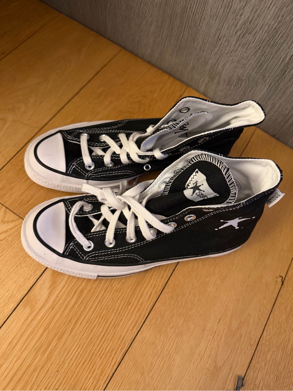 Stüssy x Converse Chuck 70 High in Black/White (NEVER WORN)